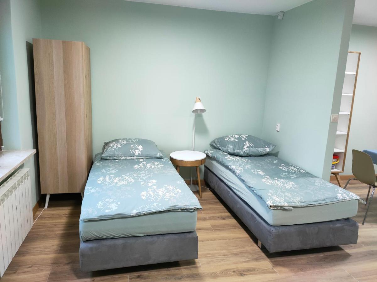 Albatros Room With Bathroom ワルシャワ エクステリア 写真
